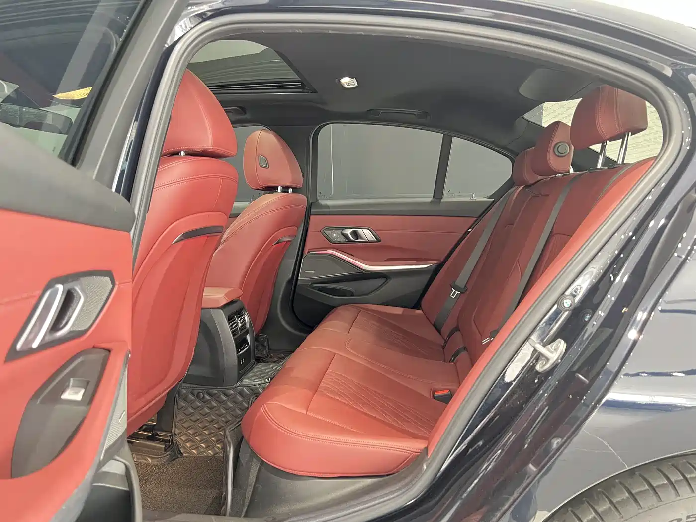 BMW 3-SERIES