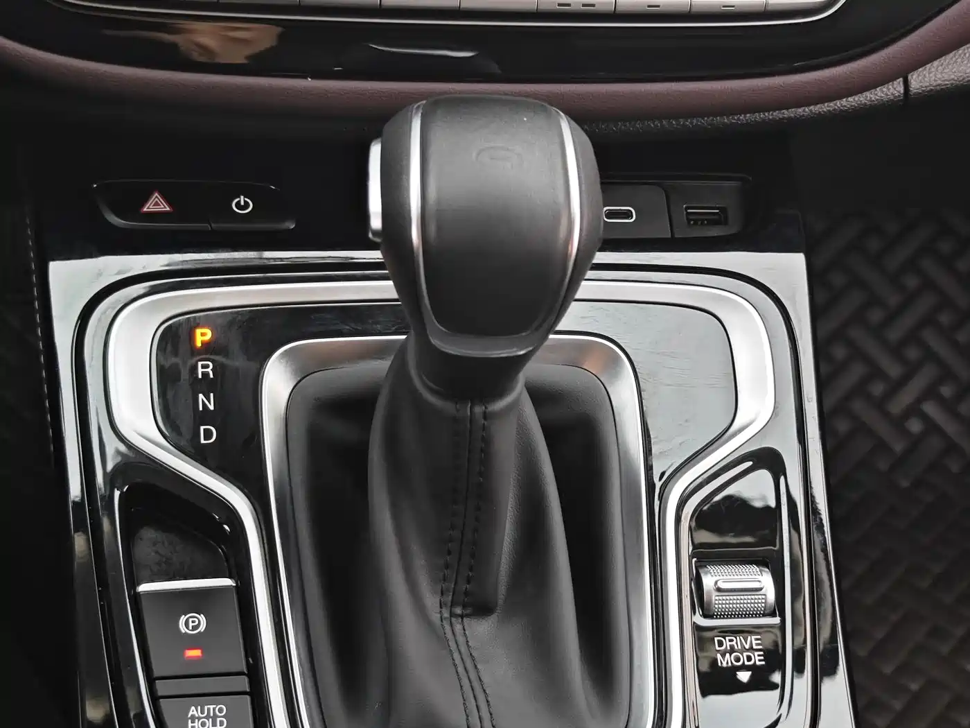 GAC Trumpchi Trumpchi M6 2023 PRO 270T DCT Luxury Edition фото 14