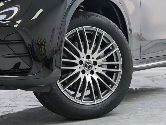 Mercedes-Benz GLC 2024 GLC 300 L 4MATIC Dynamic 5-seater — фото 3