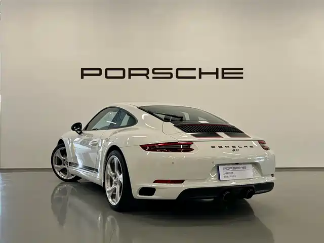 Porsche 911 2018 Asia Porsche Carrera Cup 15th Anniversary Limited Edition — фото 3