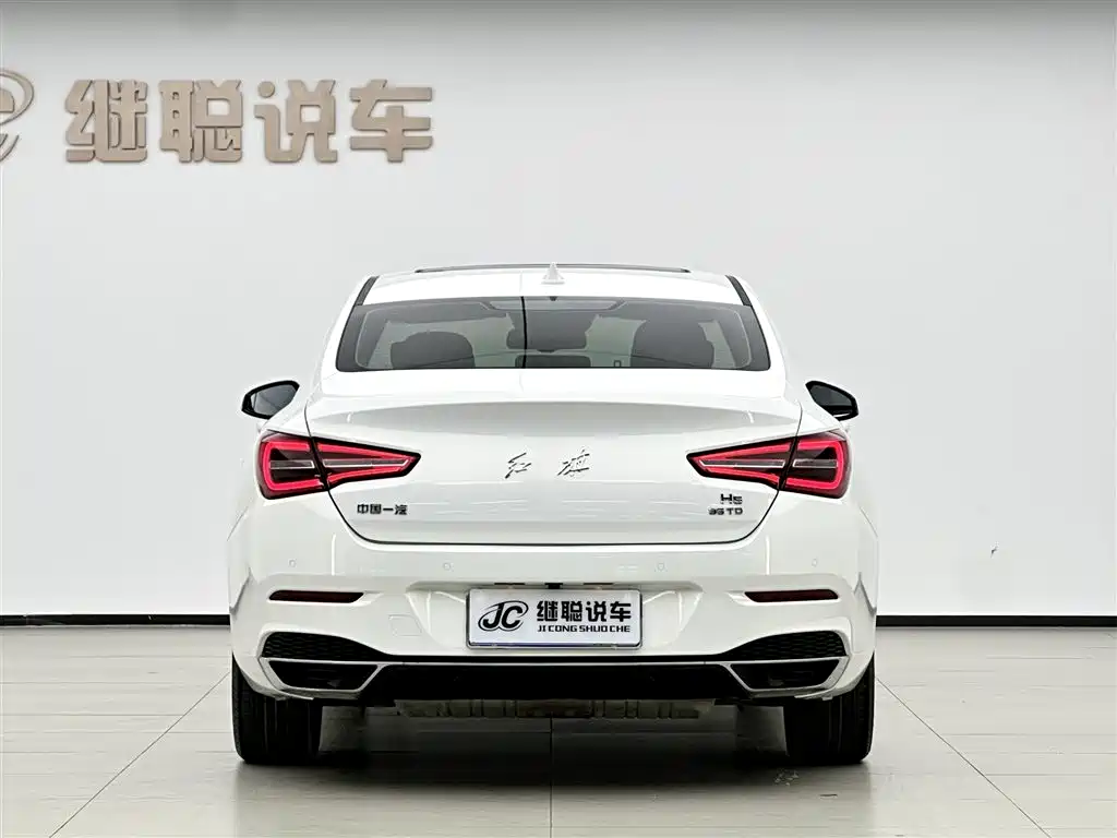Hongqi H5 2022 Classic Facelift 1.8T Automatic Smart Connect Flag Enjoyment Edition фото 4