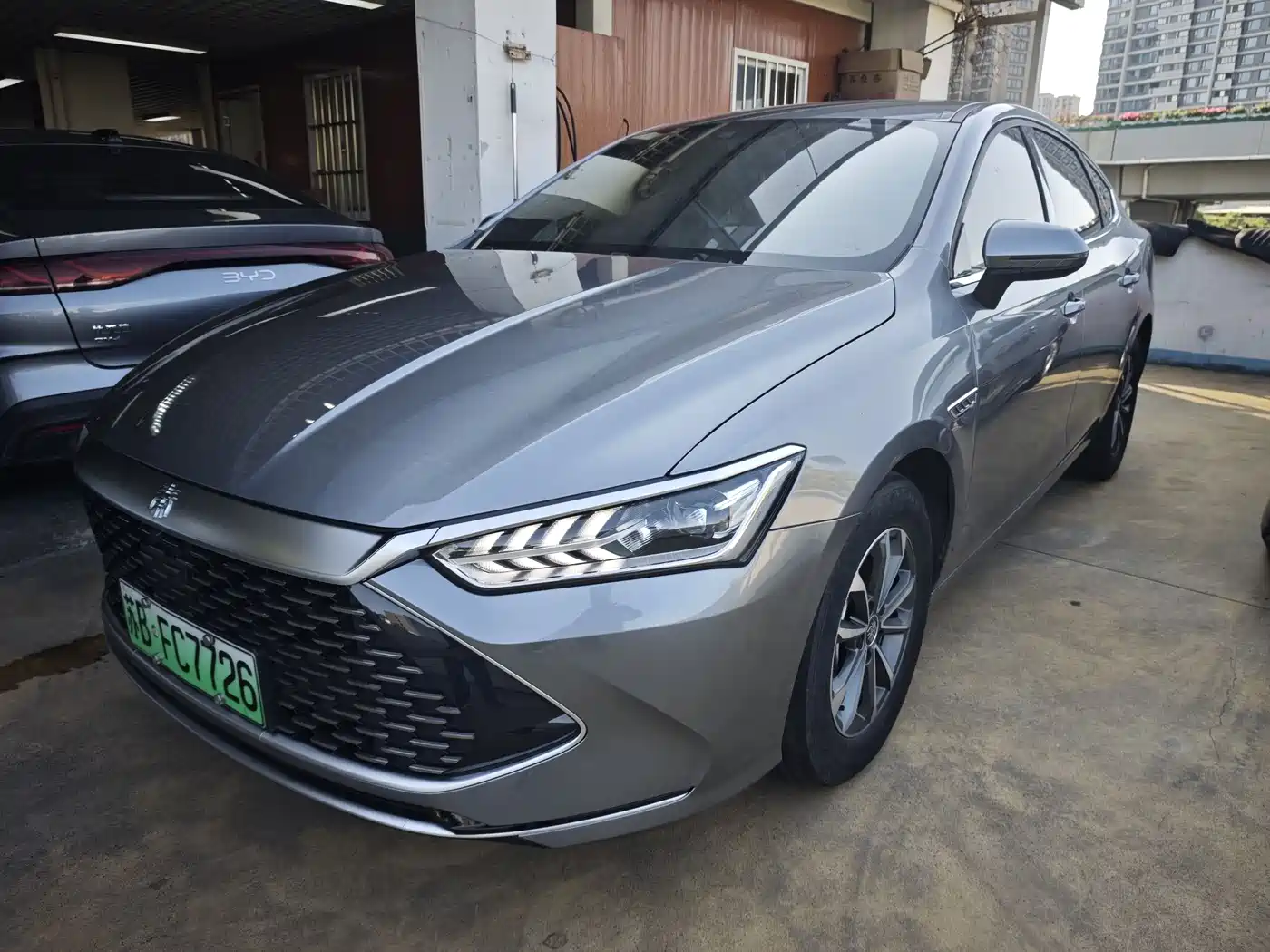 BYD Qin PLUS 2023 Champion Edition DM-i 55KM Leading