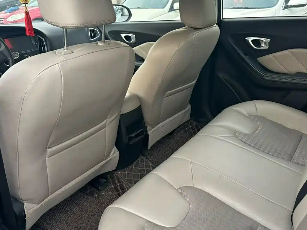 GAC Trumpchi Trumpchi GA3S Vision 2016 2014 1.6L Automatic Elite ESP Edition
