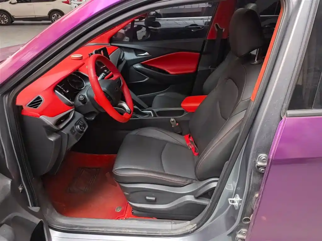 Chevrolet Volando 2018 Redline 530T Auto Premium Edition (5+2 seater) China V фото 15