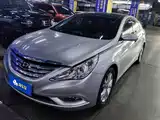 Photo 1 - Hyundai Sonata