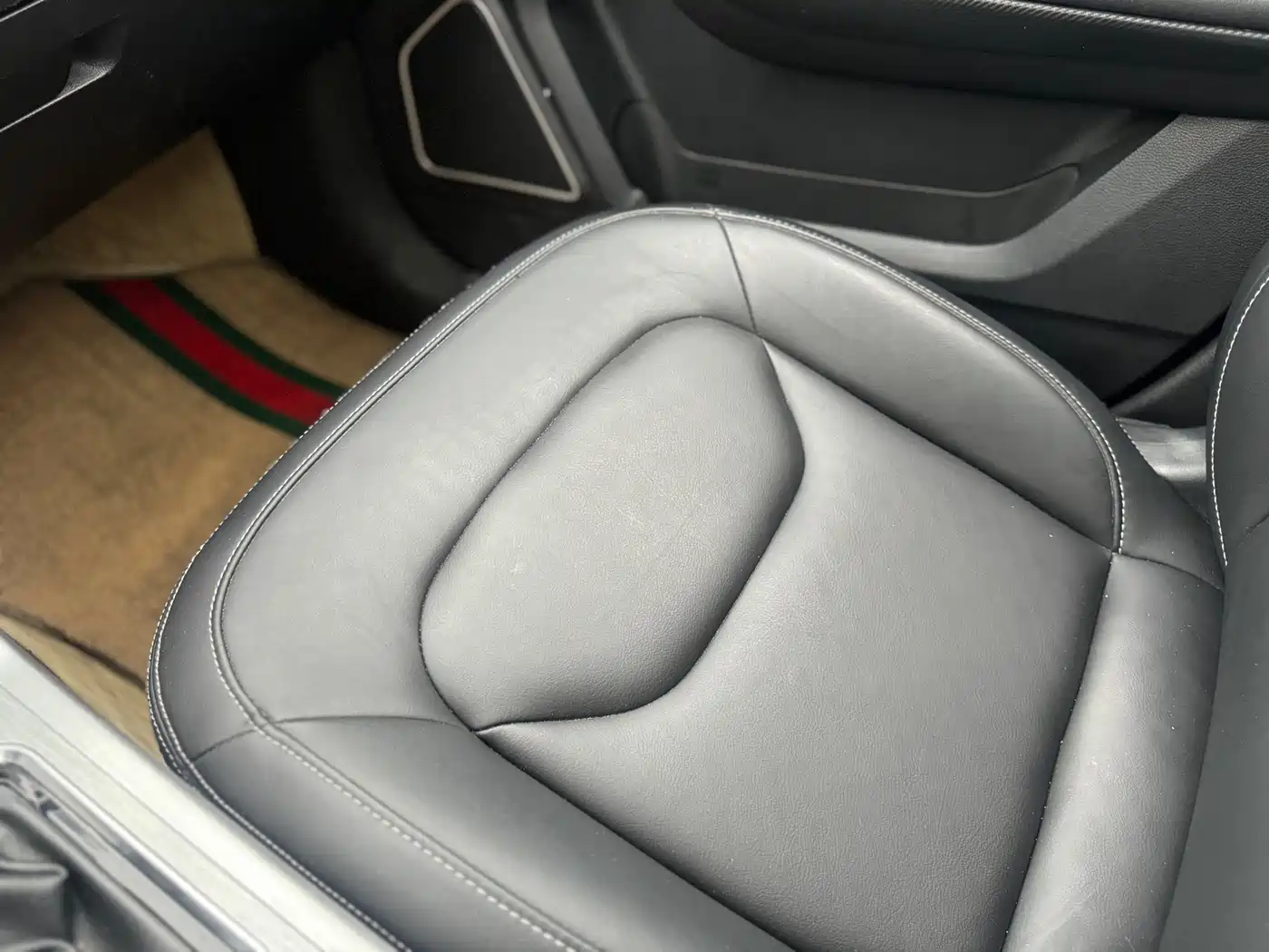 Besturn X40 2019 2019 1.6L Auto Luxury Type China V