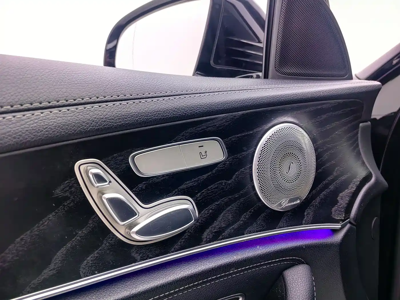 Mercedes-Benz E-Class 2018 E 200 L Sport фото 9