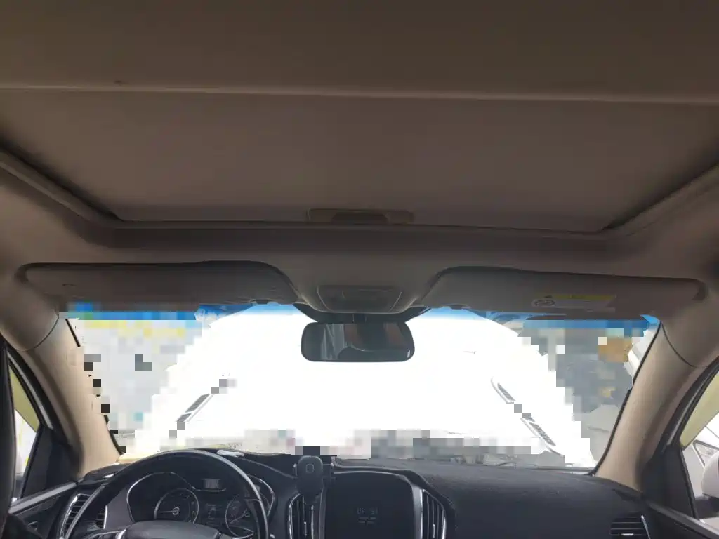 Baojun 560 2015 2015 1.8L Manual Luxury