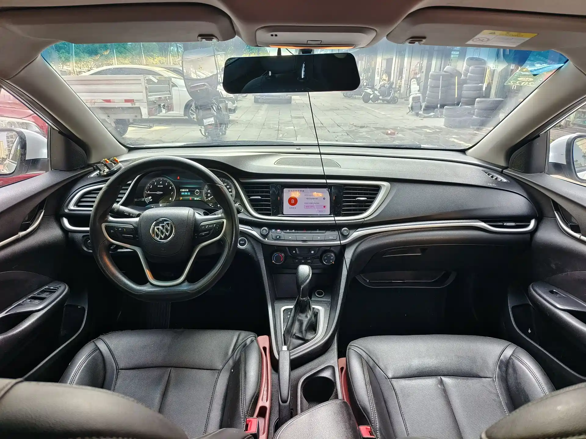 Фото 2 - Buick Excelle