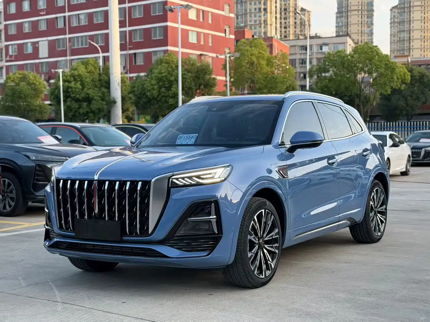 Hongqi HS5 2023 2.0T 4WD Flag Leader Pro