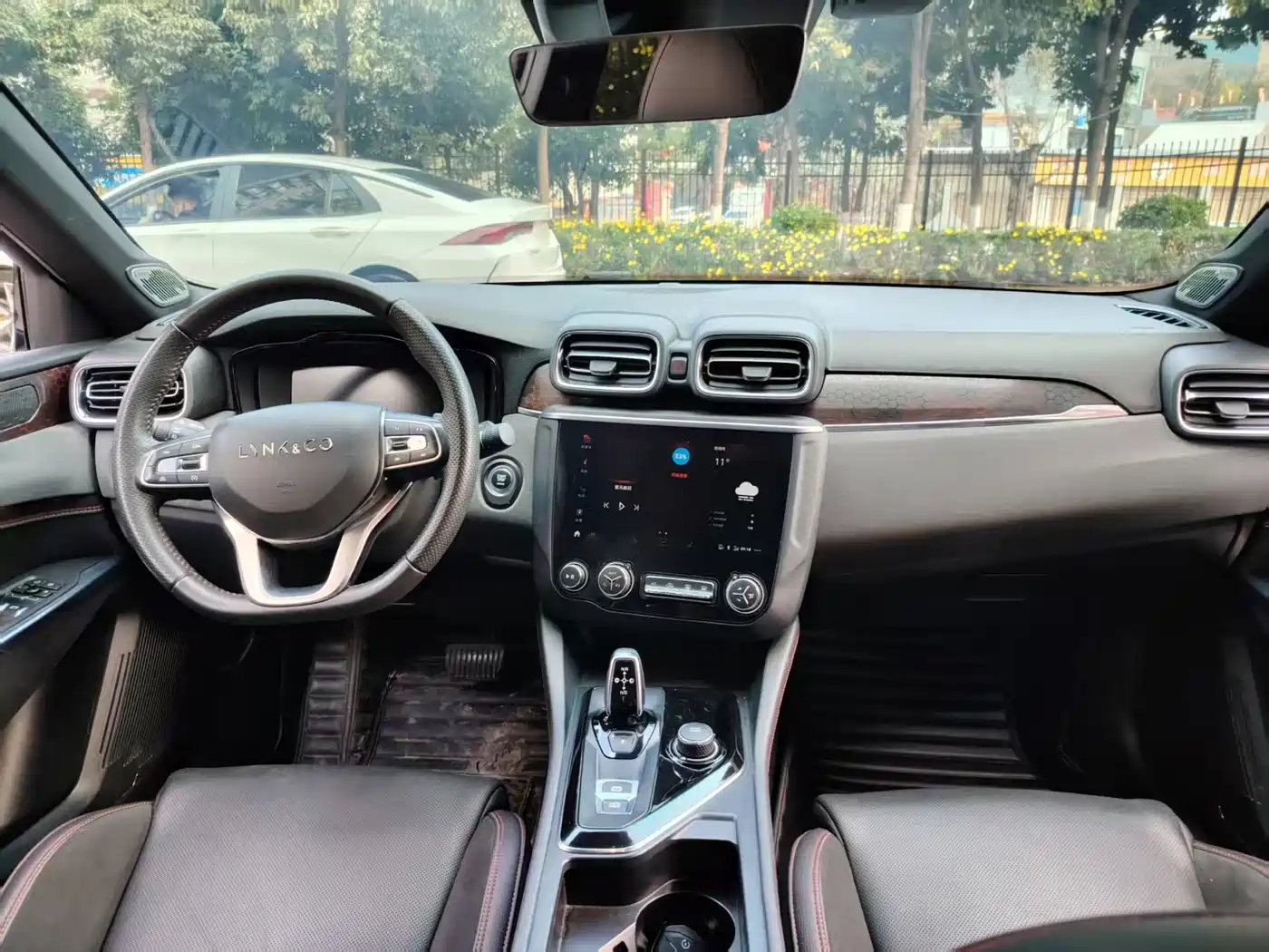 Lynk & Co 03 2018 1.5TD DCT Power Pro Version China V фото 8