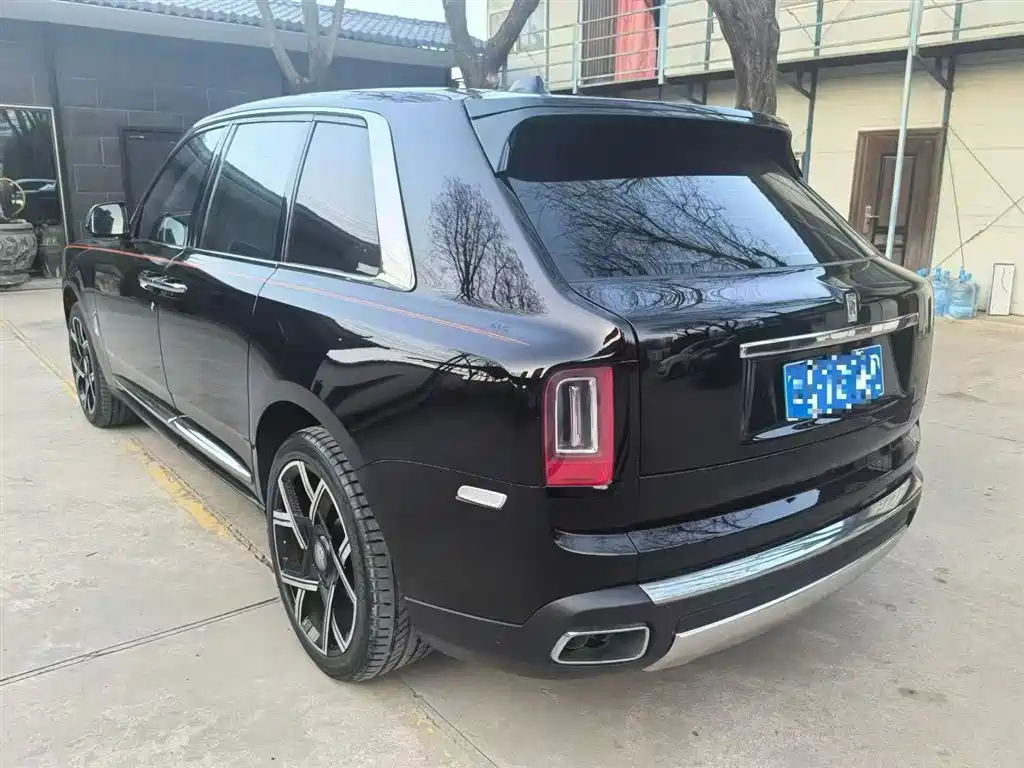 Rolls-Royce Cullinan 2018 5-Seater Version фото 3