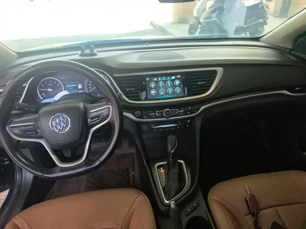 Фото 10 - Buick Excelle