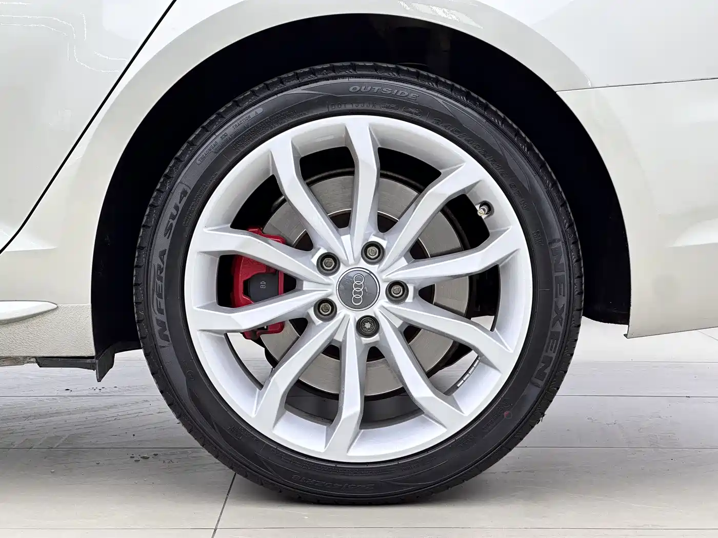 Audi A4L 2018 30th Anniversary 45 TFSI quattro Personality Sport фото 17