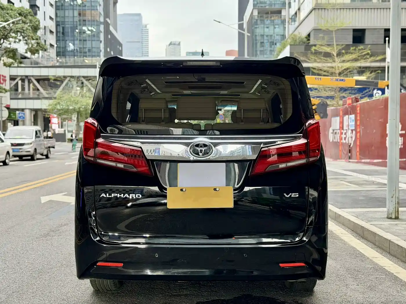 Toyota Alphard 2018 Facelift 3.5L Luxury Edition фото 14