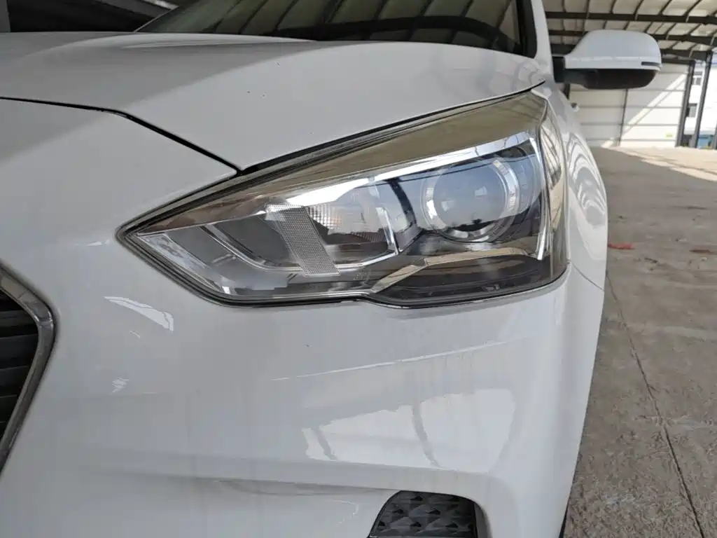 Photo 24 - Haval M6