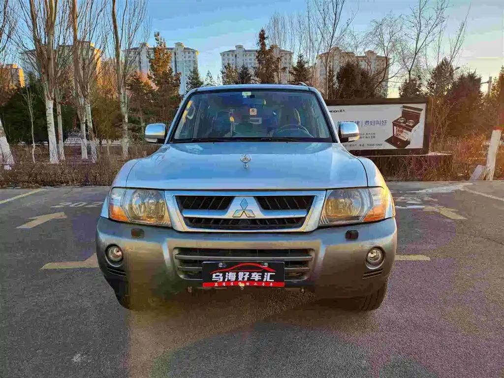 Mitsubishi Pajero 2008 V73 3.0L GLS NAVI фото 2