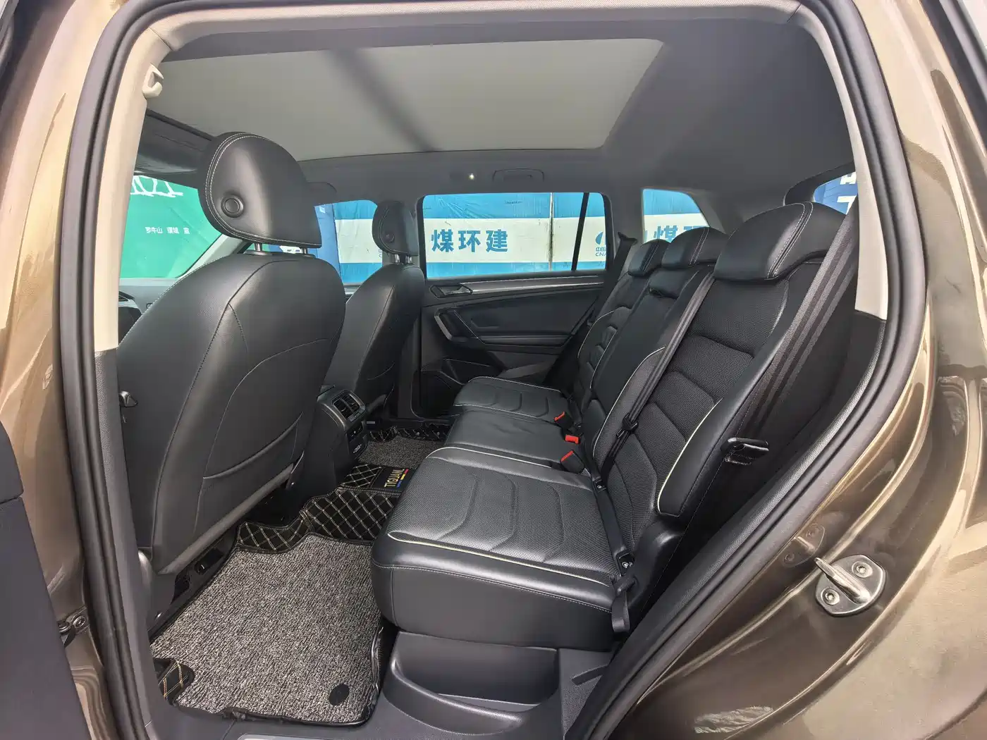 Volkswagen Tiguan L 2020 330TSI Auto 2WD R-Line Flagship China VI фото 6