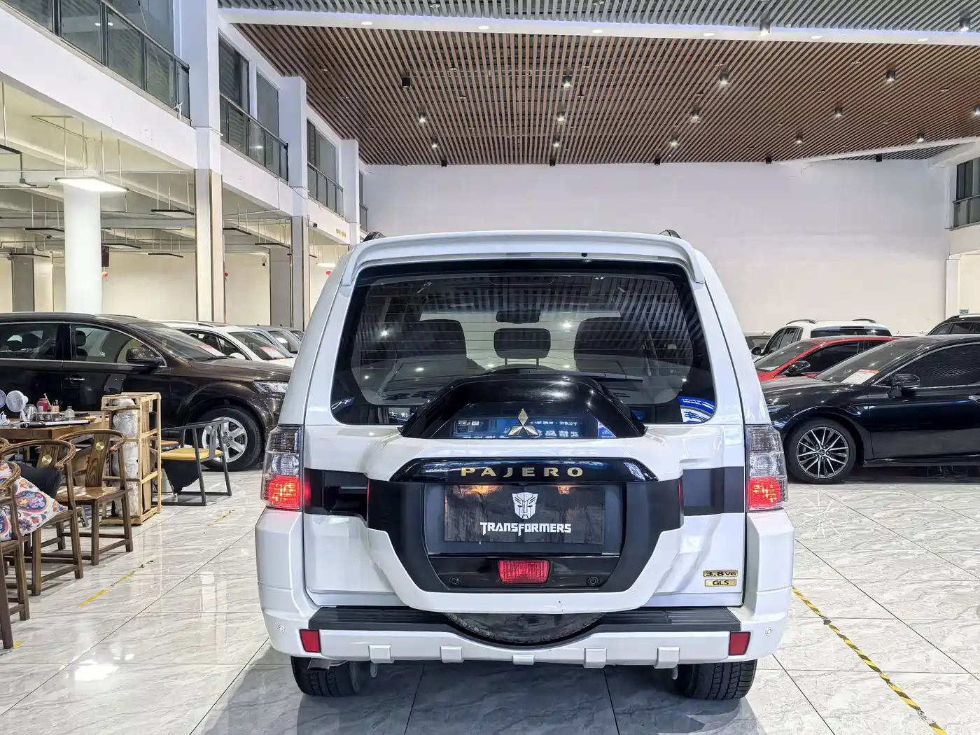Mitsubishi Pajero (Import) 2019