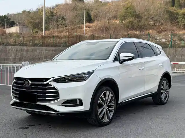 BYD TANG