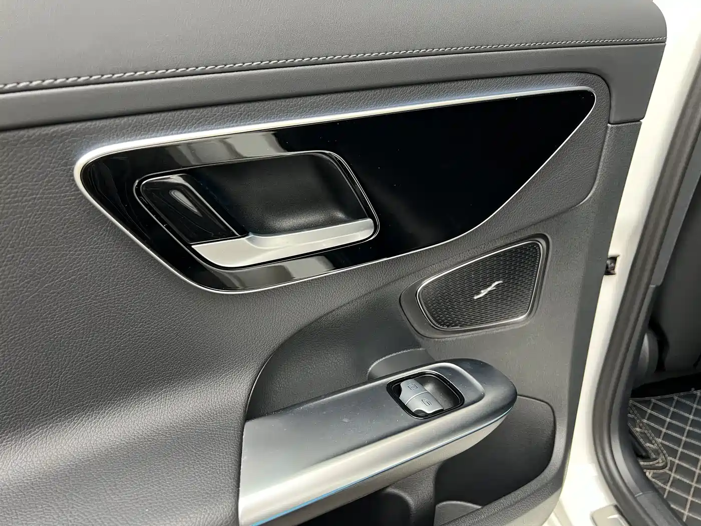 Mercedes-Benz C-Class 2022 C 260 L Sport Edition фото 19