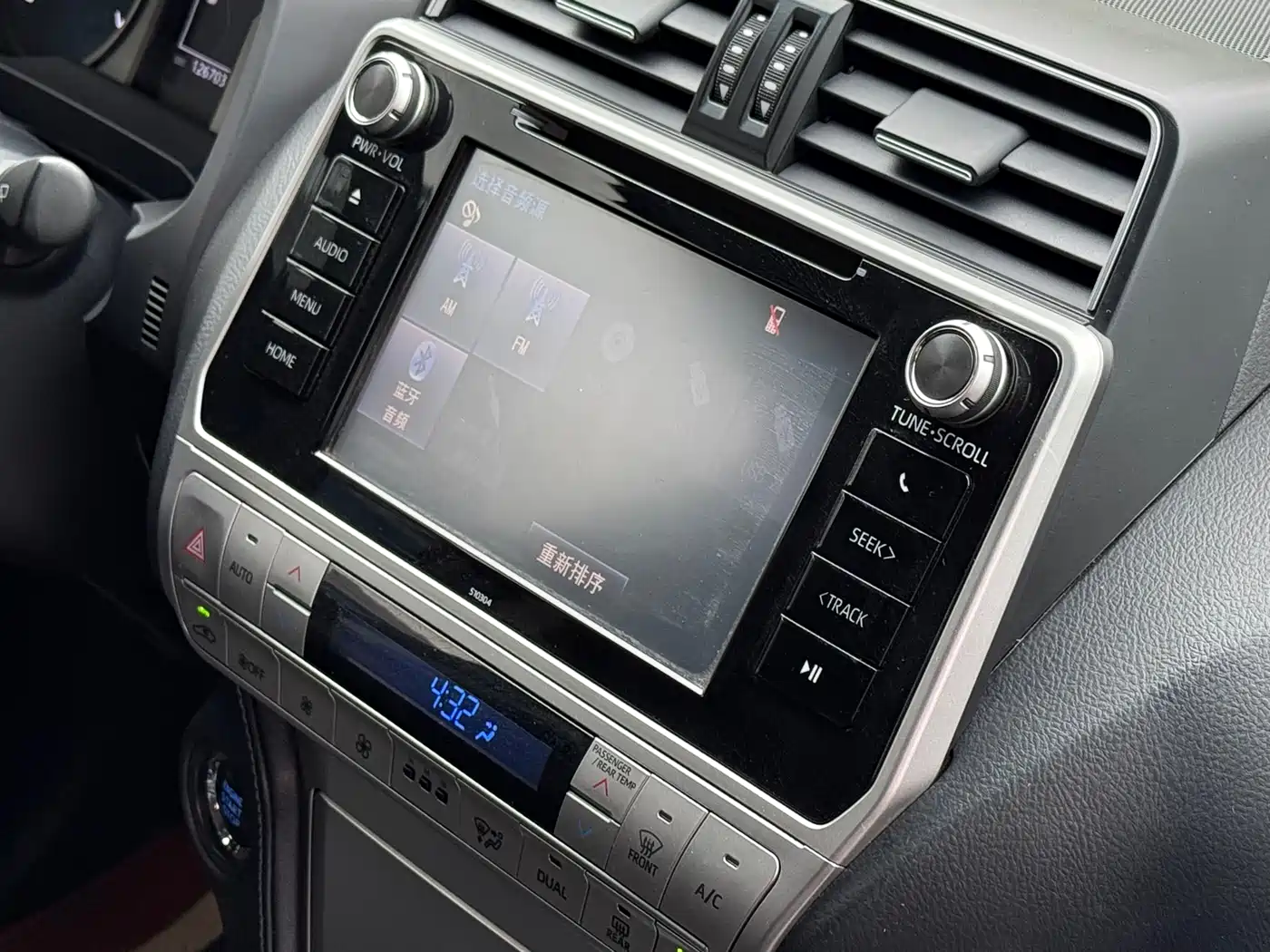 Toyota Prado 2019 3.5L Automatic TX-L Zunxiang Edition with Rear-mounted Spare Tire фото 19