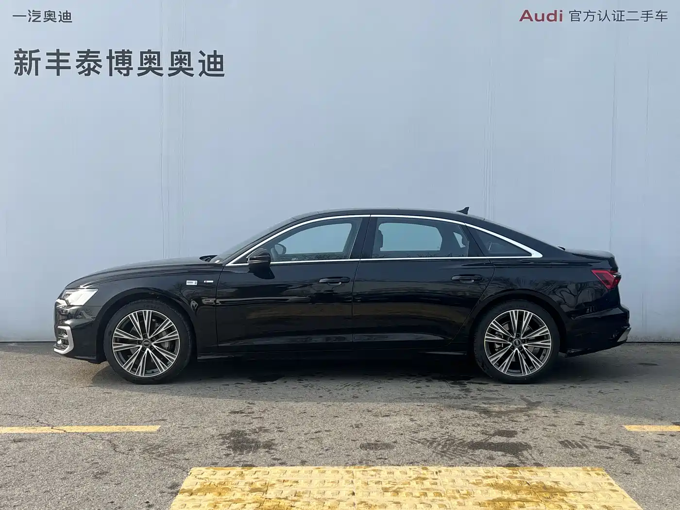 Audi A6L 2026 Model Year 45 TFSI Premium Dynamic фото 3