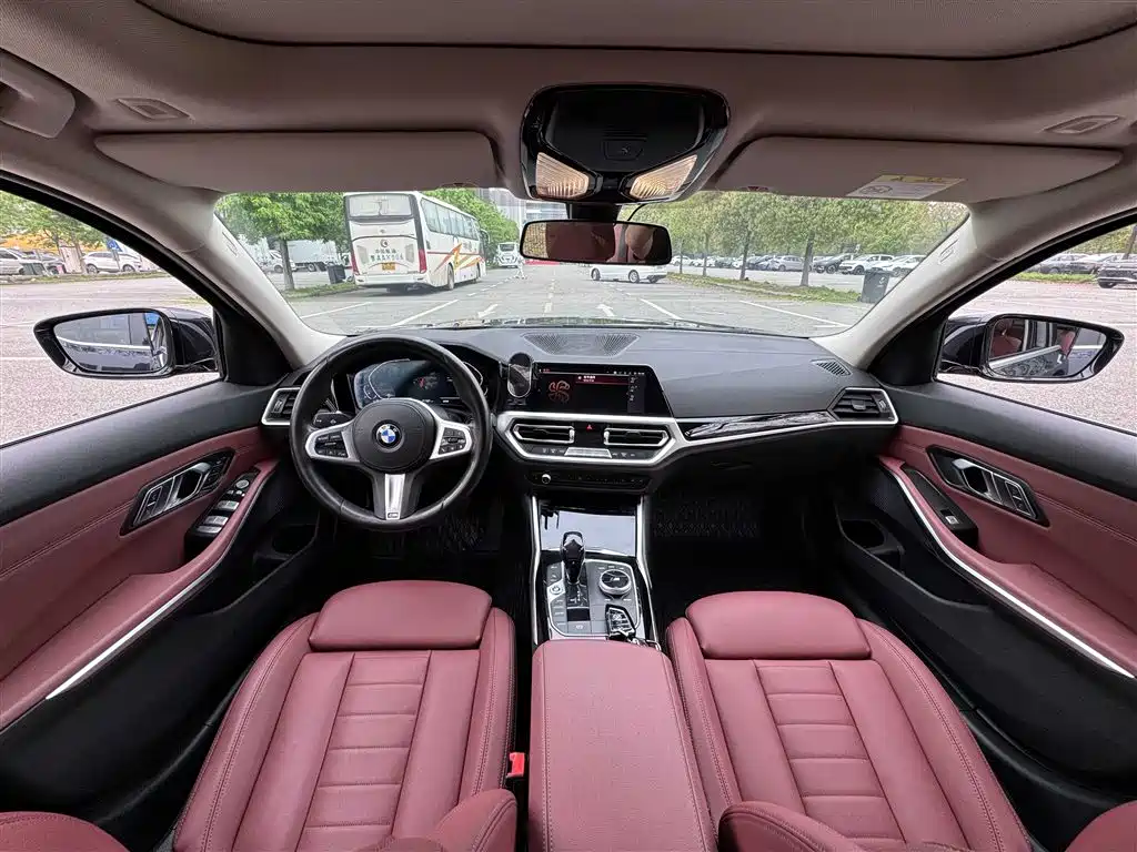 BMW 3 Series 2021 320Li M Sport Package фото 13