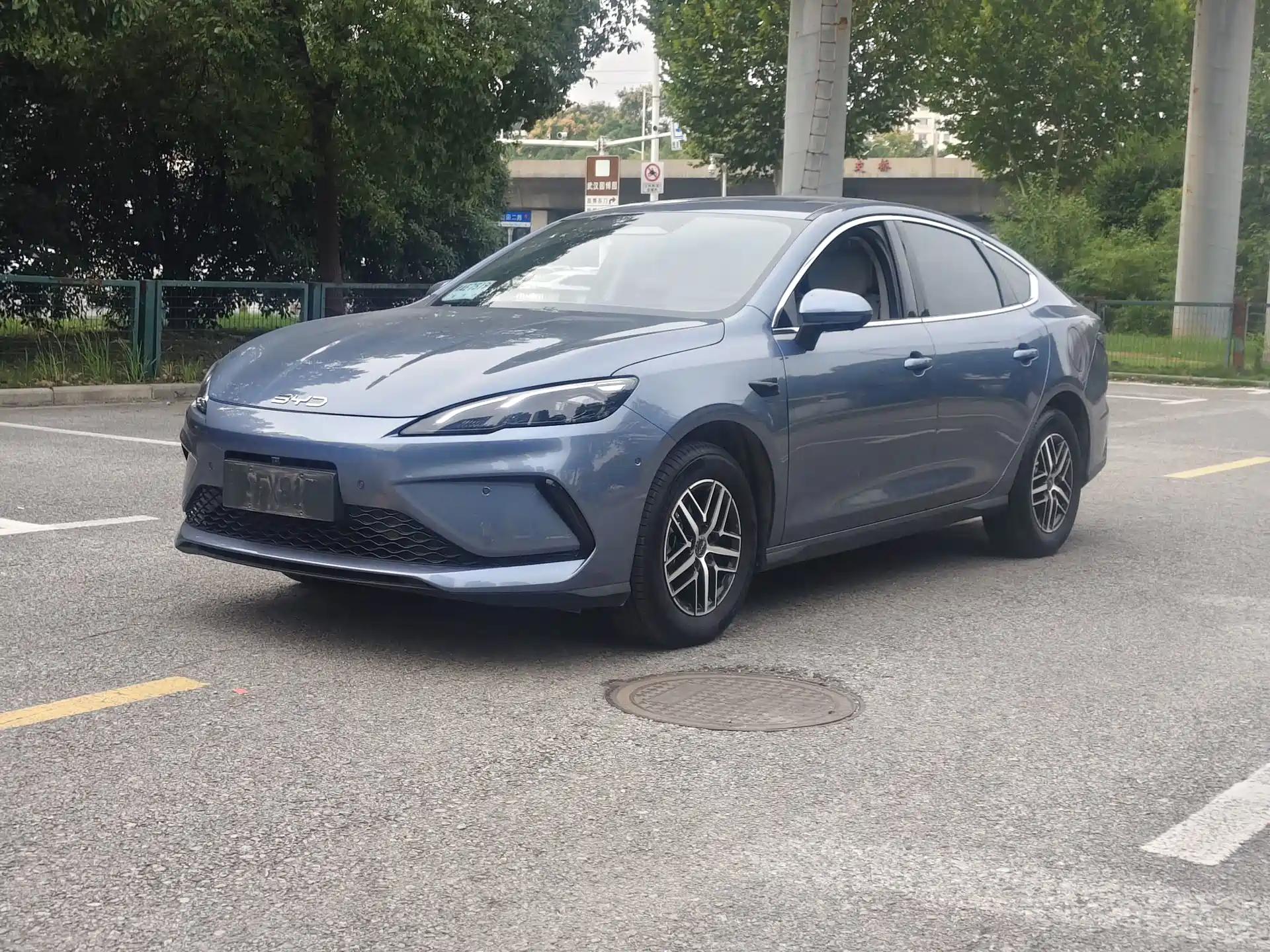 Photo 1 - BYD Seal 05