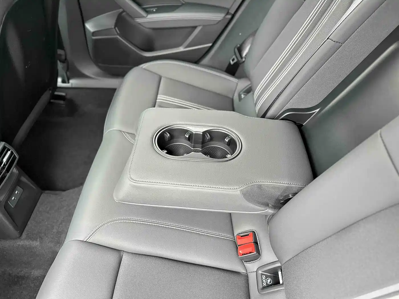 Audi A3 2023 Facelift Sportback 35 TFSI Fashion Sport фото 28