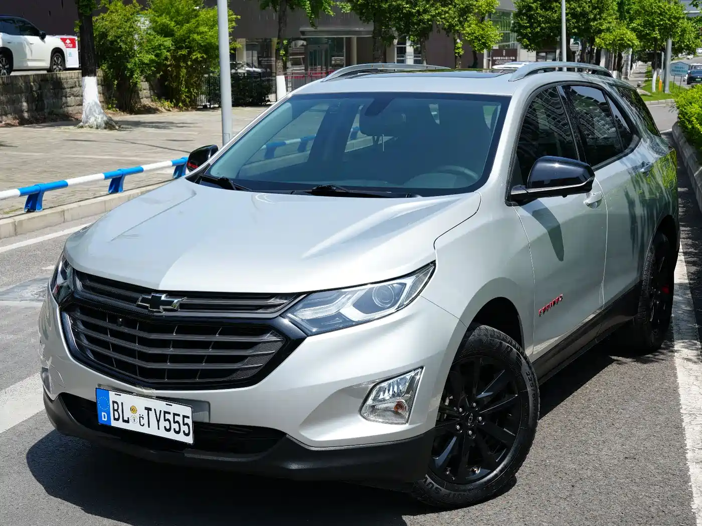 Chevrolet Equinox 2019 Redline 550T Auto 4WD Tuojie RS Edition (China VI) фото 6