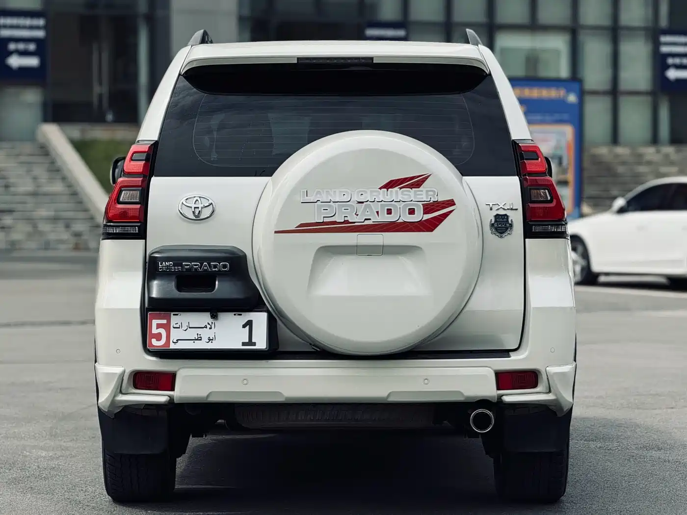 Toyota Prado 2019 3.5L Automatic TX-L Zunxiang Edition with Rear-mounted Spare Tire фото 4