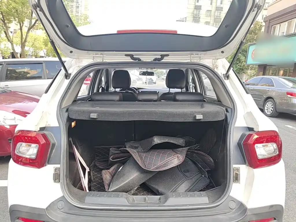 Zhonghua V3 2017 2016 1.5L Automatic Smart