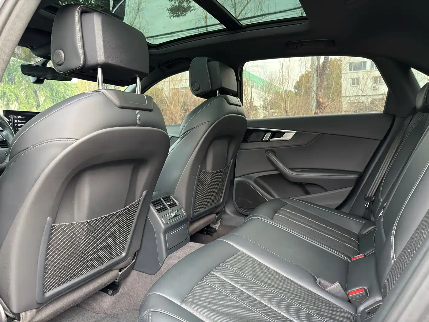 Audi A4L 2024 40 TFSI Luxury Dynamic фото 18