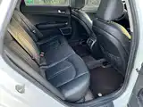 Photo 16 - Kia K5