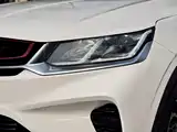 Фото 23 - Geely Coolray