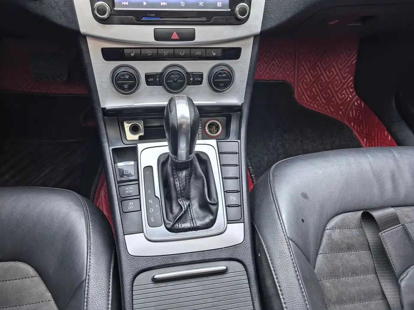 Volkswagen Magotan 2015 1.8TSI Luxury фото 10