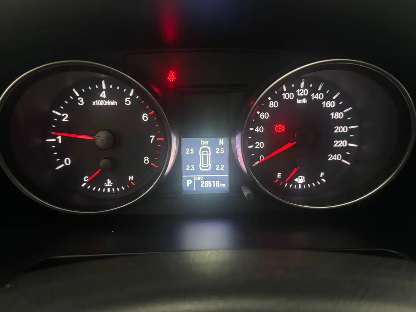 Haval M6 2021 PLUS 1.5T DCT Luxury Smart Connect фото 25