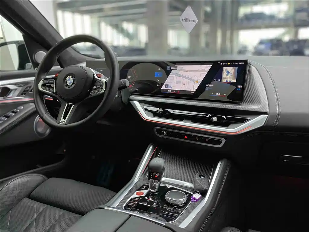 BMW XM 2023 Model Base фото 14