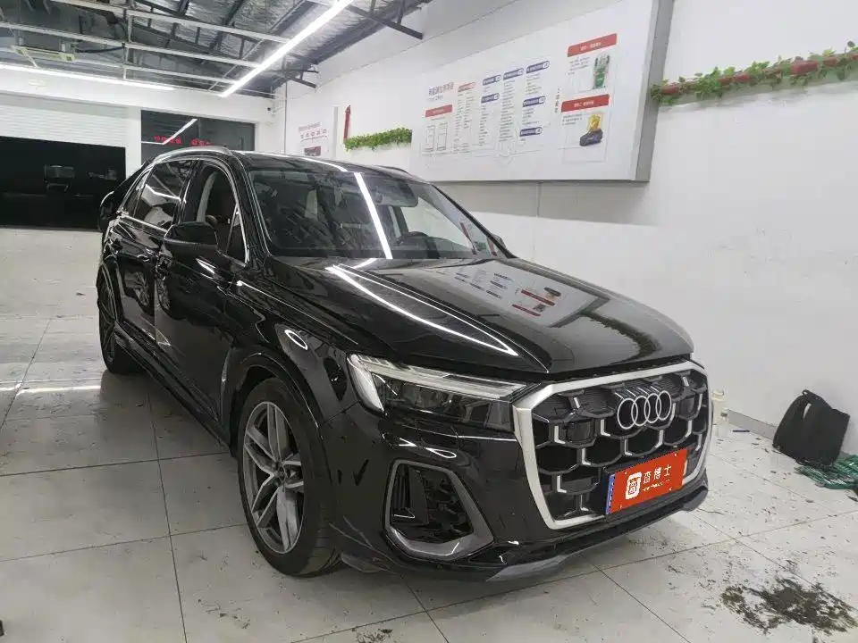 Audi Q7 2025 2025 55 TFSI quattro S line Sport