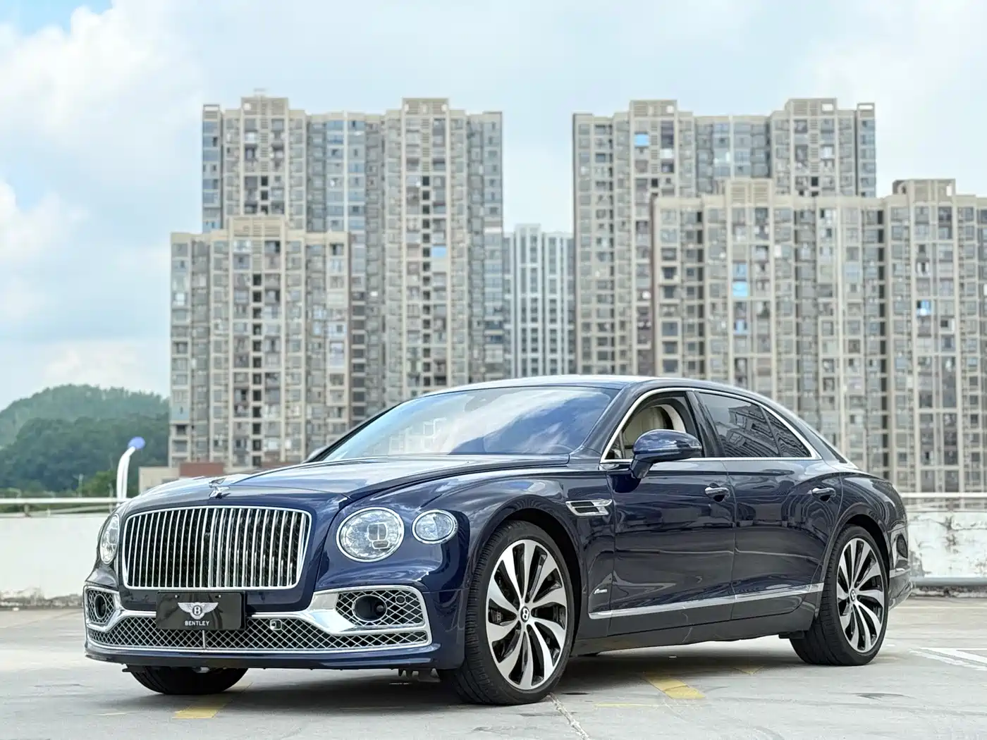 Bentley Flying Spur 2024 2024 4.0T V8 Elegance Edition