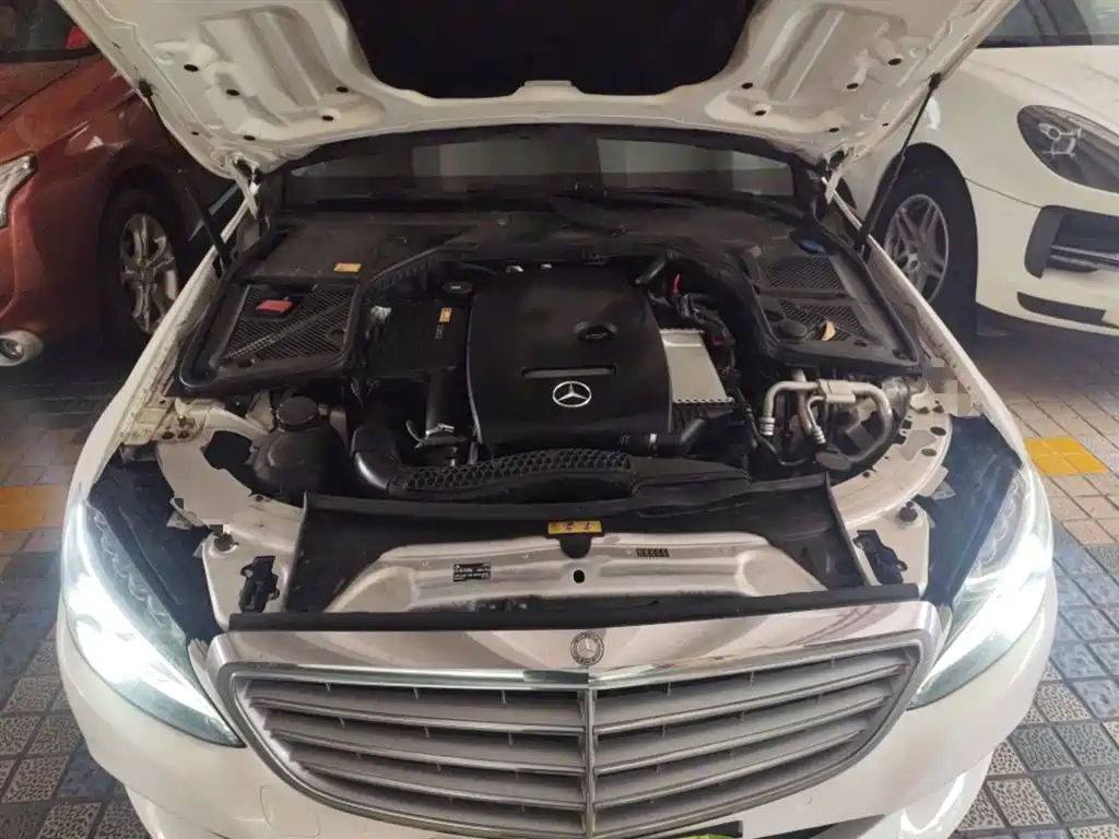Mercedes-Benz C-Class 2015 C 180 L фото 18