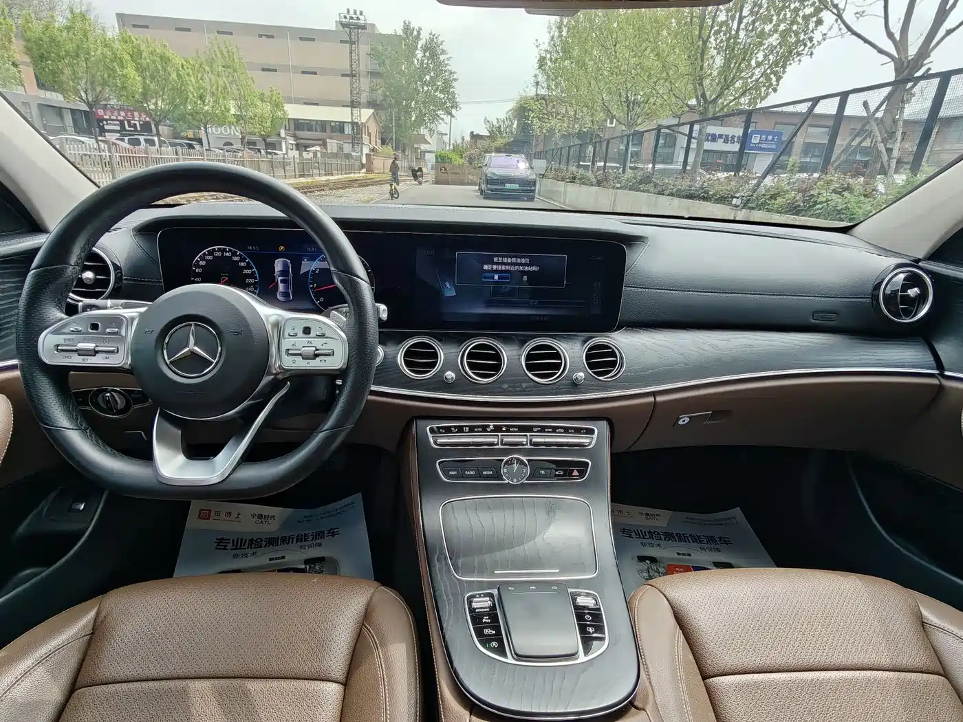 Mercedes-Benz E-Class 2019 E 300 L Sport Luxury фото 17