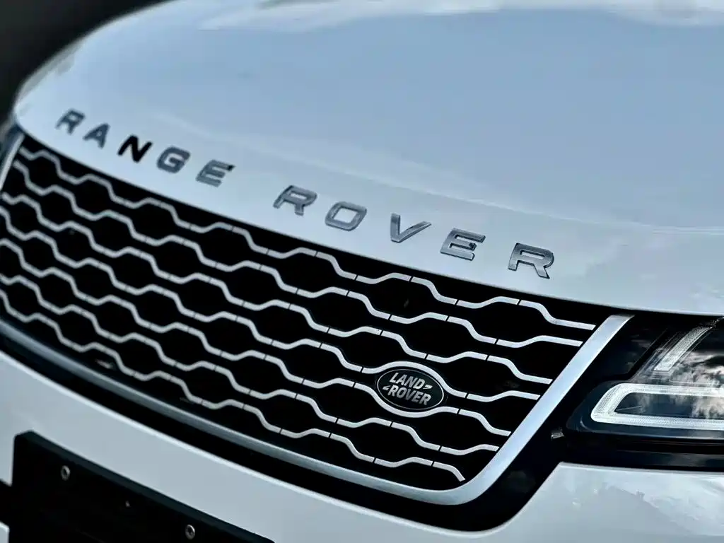 Фото 3 - Land Rover Range Rover Velar
