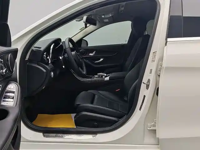Mercedes-Benz C-Class 2016 C 180 L Sport фото 7
