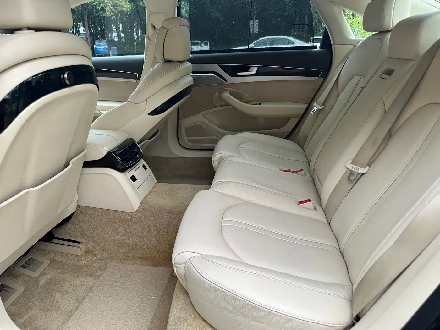 Audi A8 2013 A8L 45 TFSI quattro Comfort фото 9