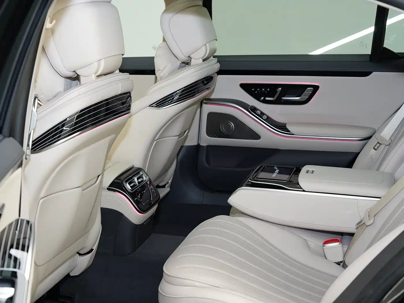 Mercedes-Benz S-Class 2023 Model S 450 L 4MATIC фото 26