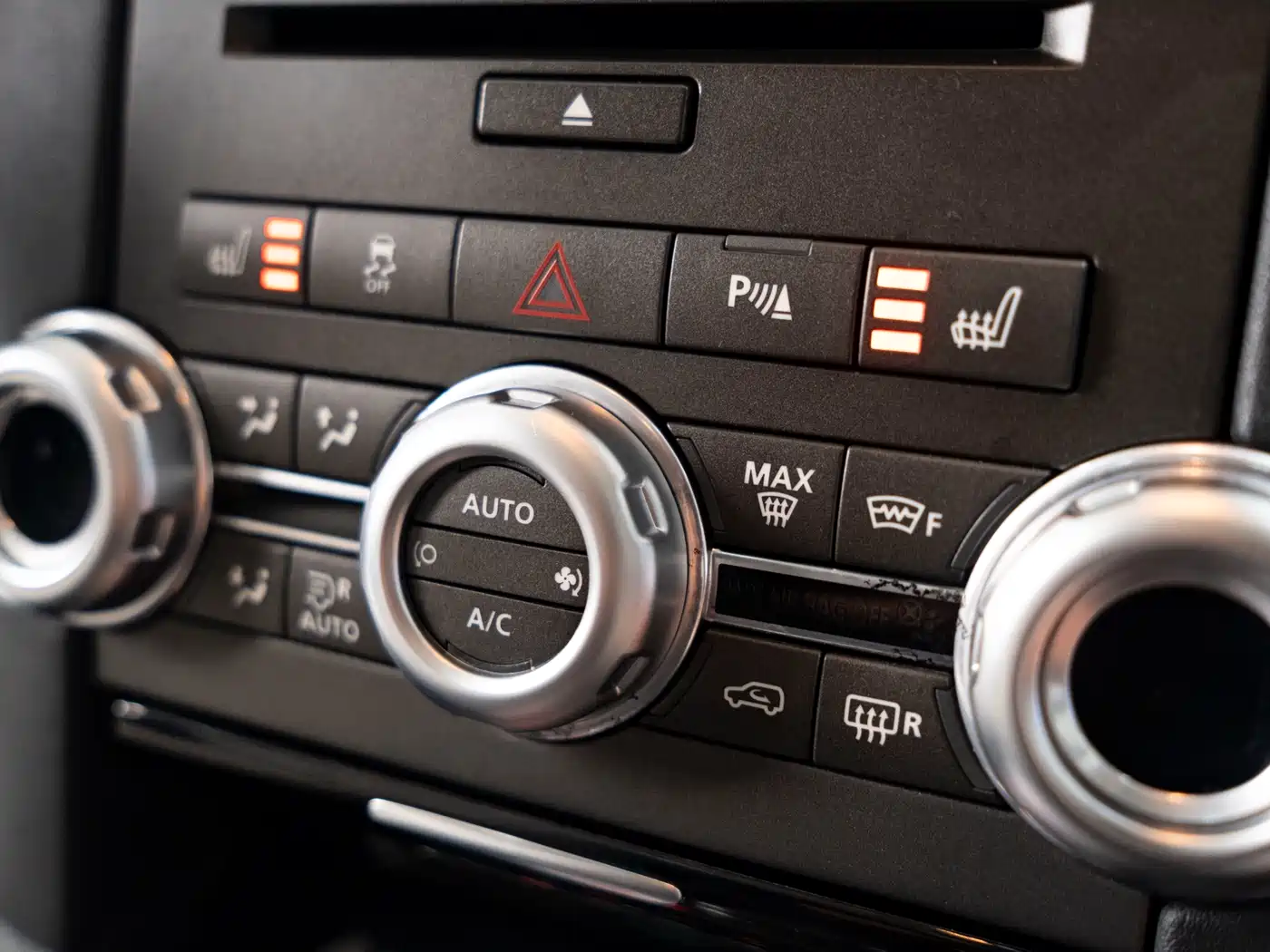 Land Rover Discovery 2014 3.0 SC V6 XXV Edition фото 9