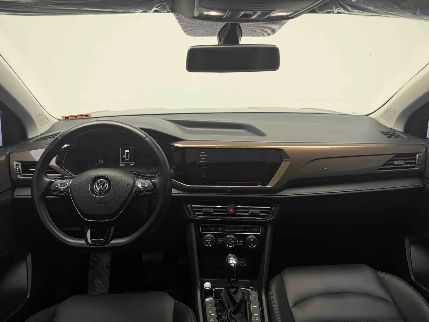 Volkswagen Tharu 2019 330TSI AWD Luxury Edition China VI фото 22