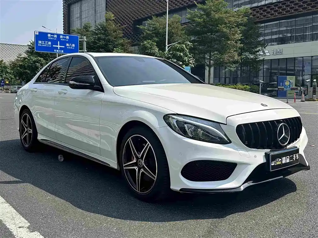 Фото 3 - Mercedes-Benz C-Class